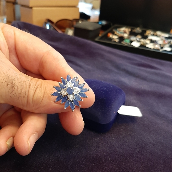 Ladies jewelry - Picture 7 of 8